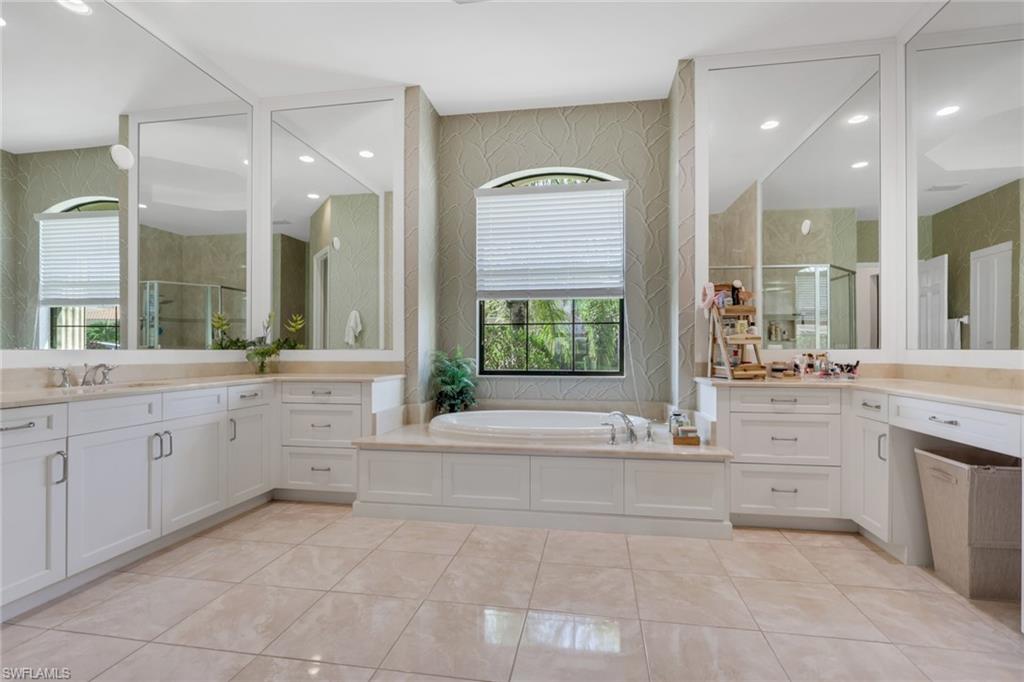 RIVERSTONE - Residential