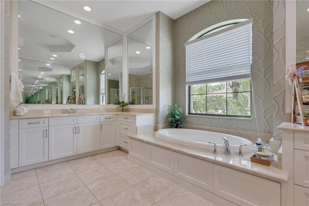 RIVERSTONE - Residential