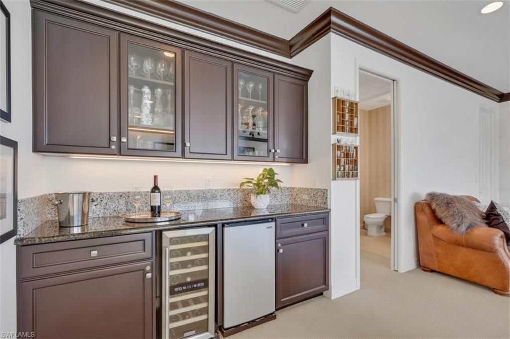 RIVERSTONE - Residential