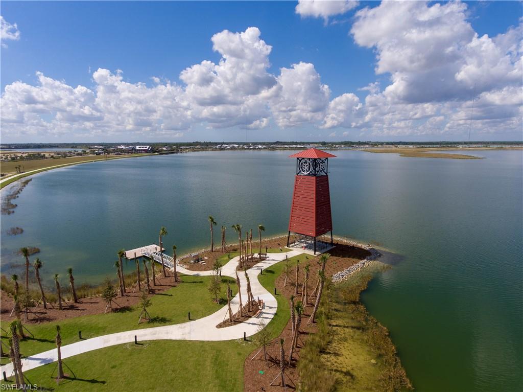 LAKE BABCOCK - Residential