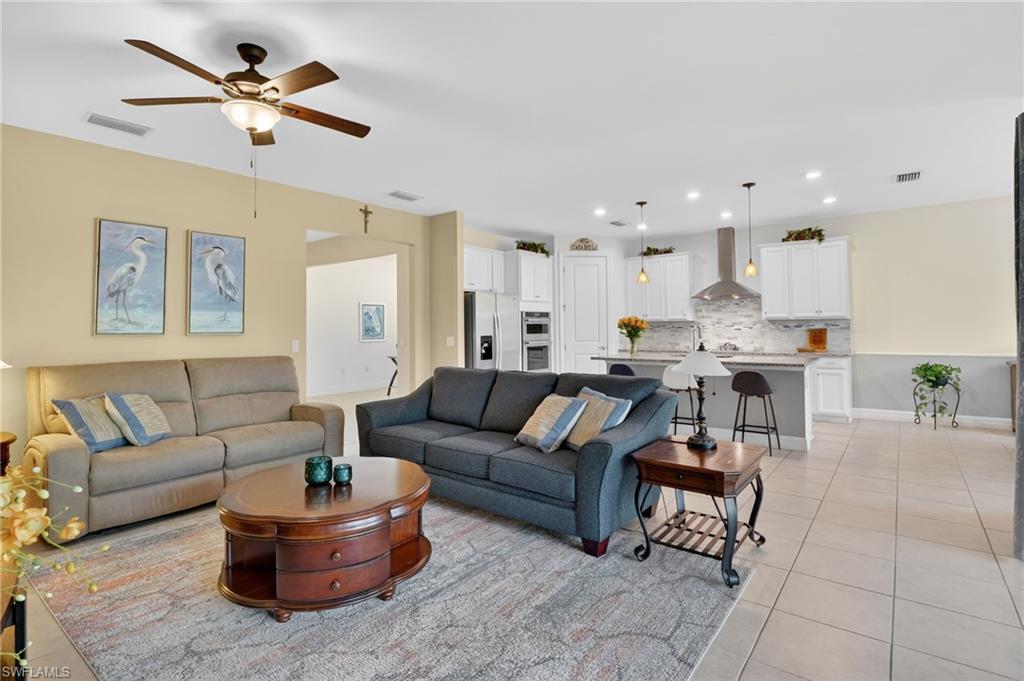 LAKE BABCOCK - Residential