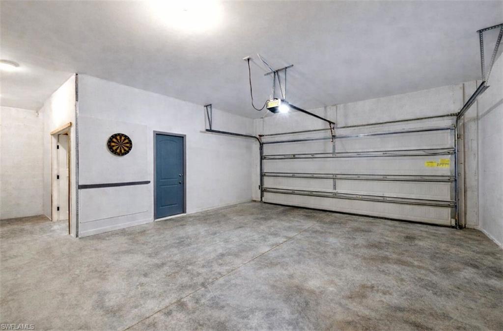 LAKE BABCOCK - Residential