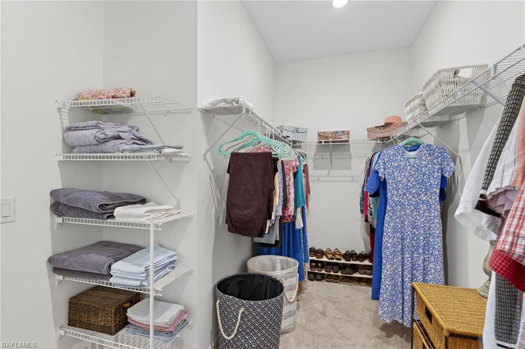 LAKE BABCOCK - Residential