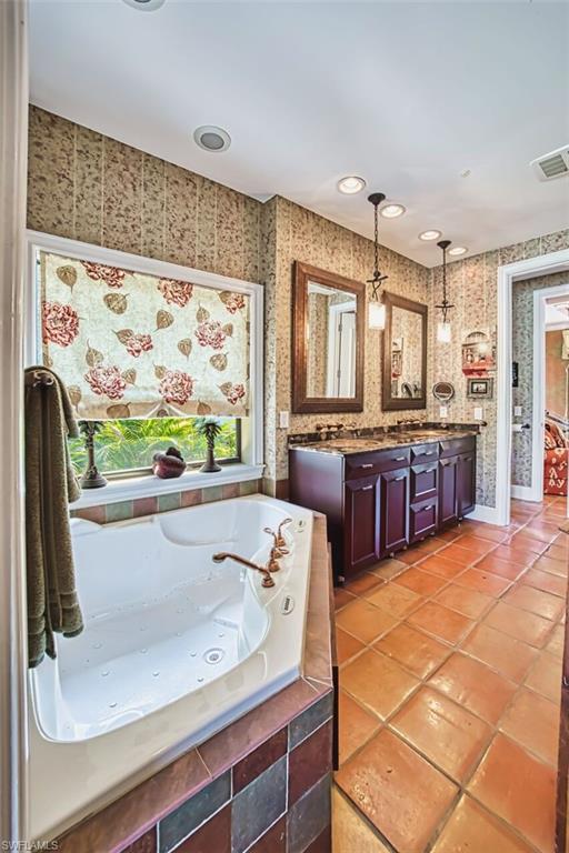 DEEP LAGOON ESTATES - Residential