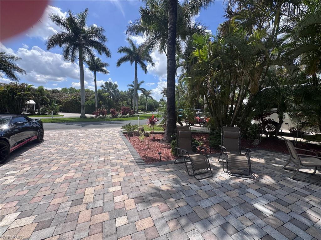 RIVERBEND MOTORCOACH RESORT - Land