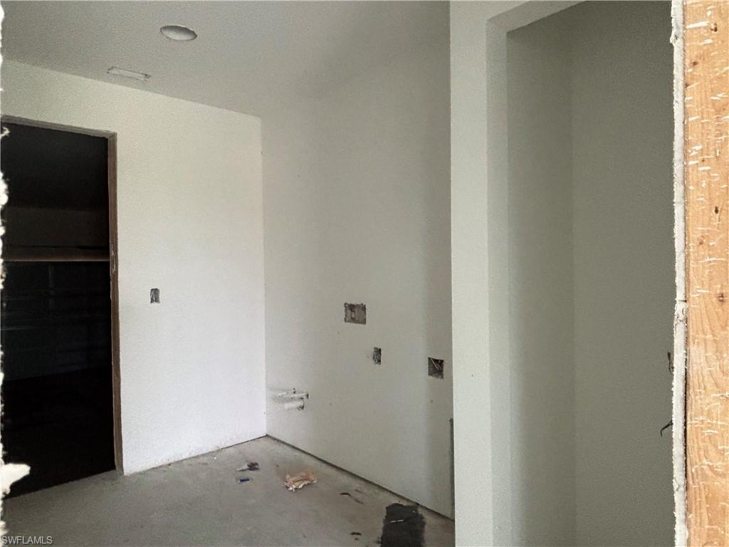 SOUTH GULF COVE - Residential