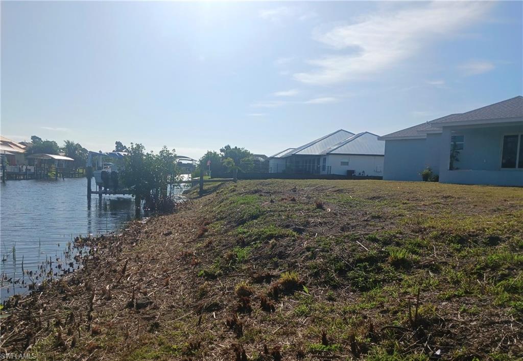 SOUTH GULF COVE - Residential