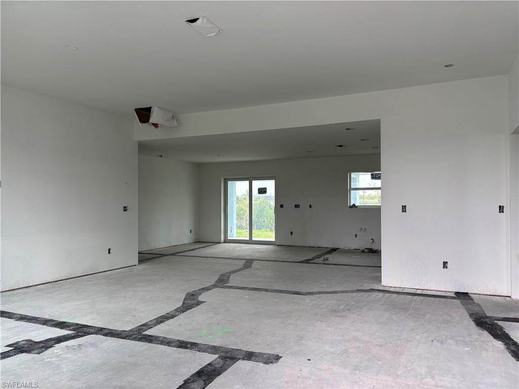 SOUTH GULF COVE - Residential