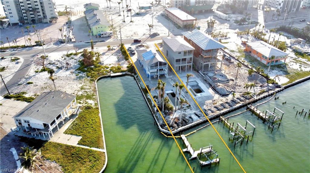 ISLAND SHORES - Residential