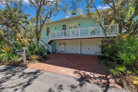Photo of 3812 Survey CIR, BONITA SPRINGS, FL 34134 (MLS # 226036853)