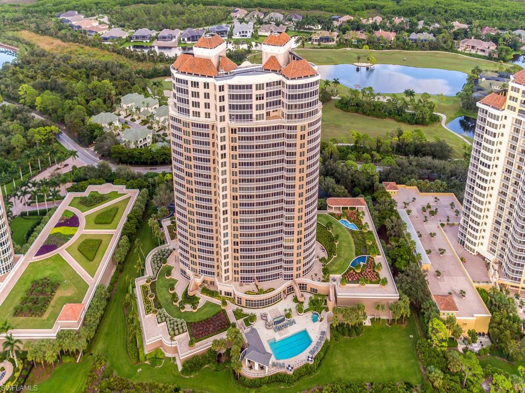 ESTANCIA - Residential