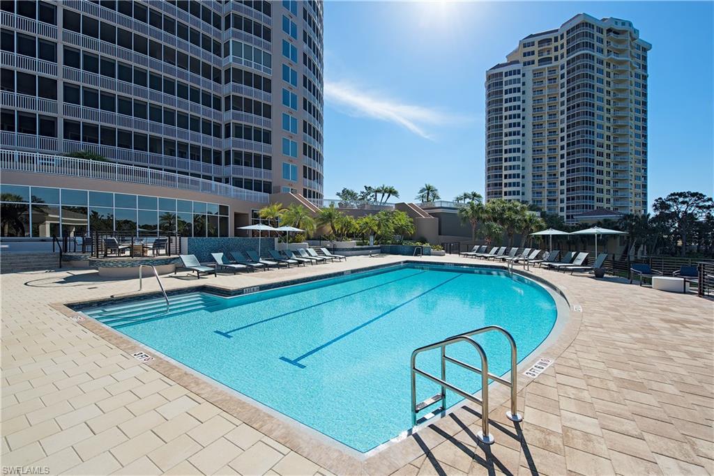 ESTANCIA - Residential