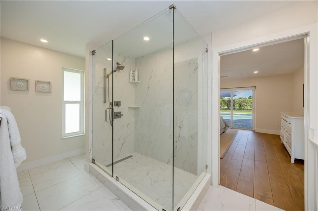 PALM RIVER ESTATES - Residential Lease