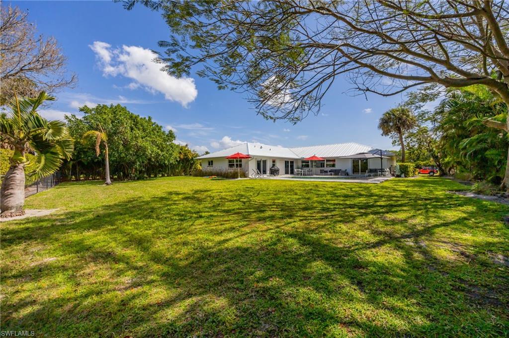 PALM RIVER ESTATES - Residential Lease