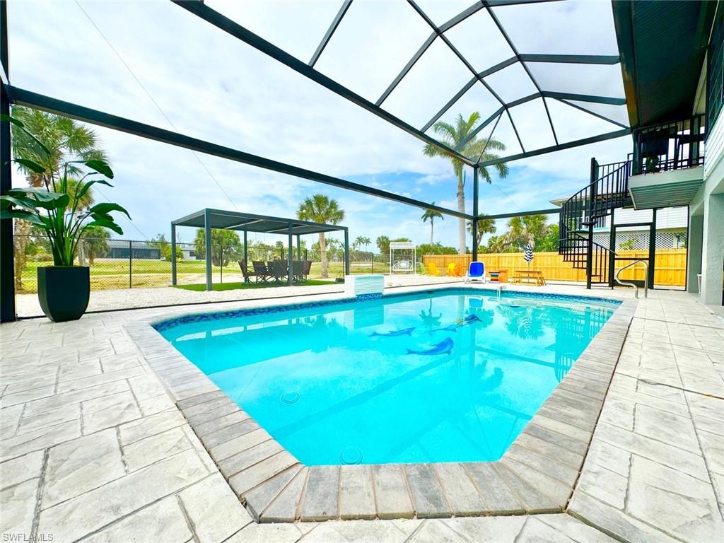 ALDEN PINES - Residential