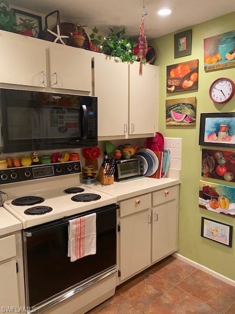 SUMMERLIN WOODS - Residential