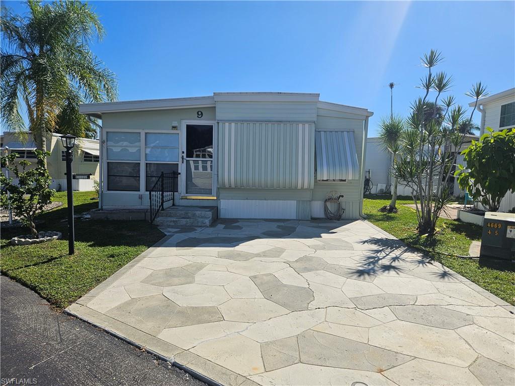 ENCHANTING SHORES - Residential