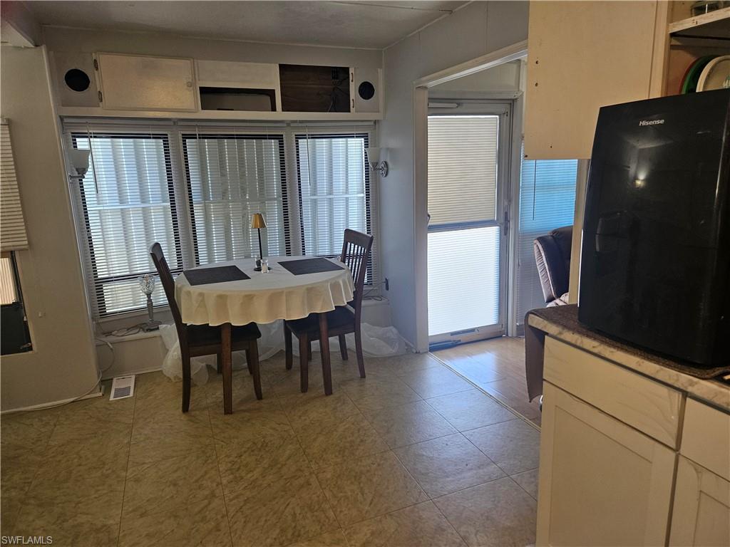 ENCHANTING SHORES - Residential