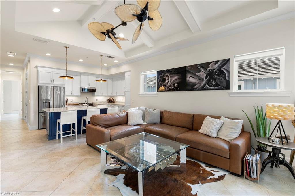 6565 Dominica DR 201