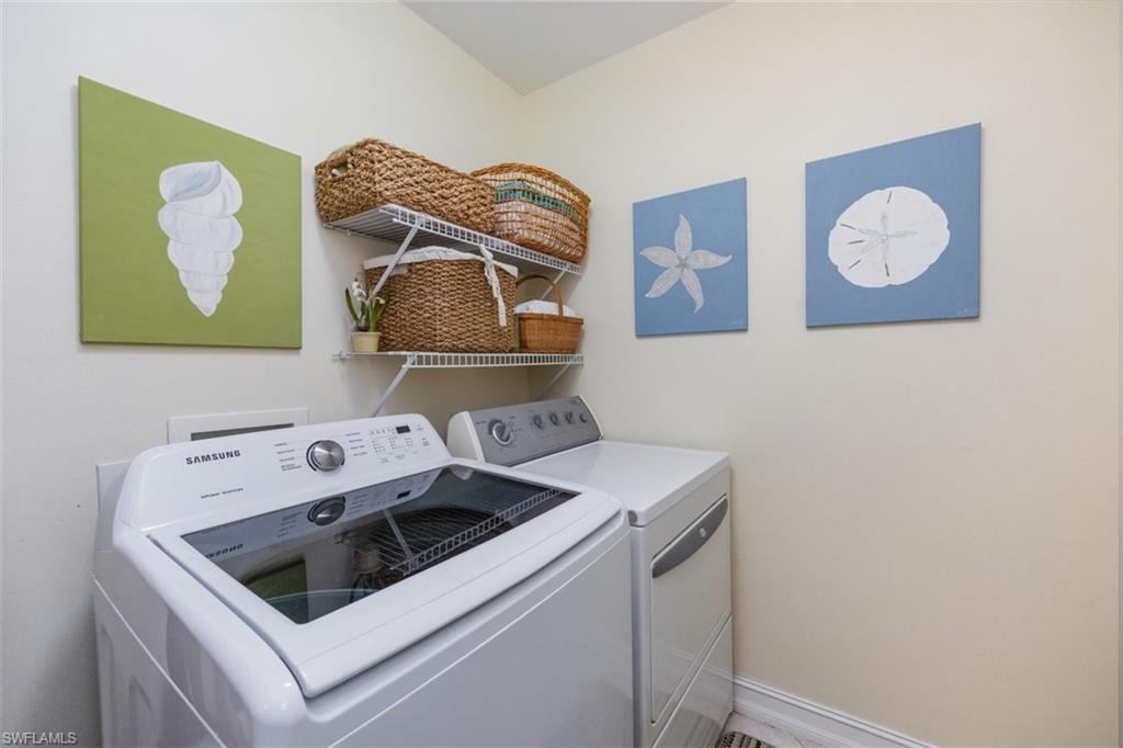 WINDWARD BAY - Residential