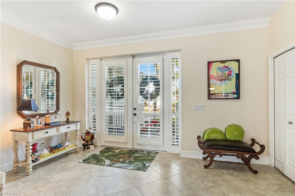 PARADISE VILLAGE - Residential