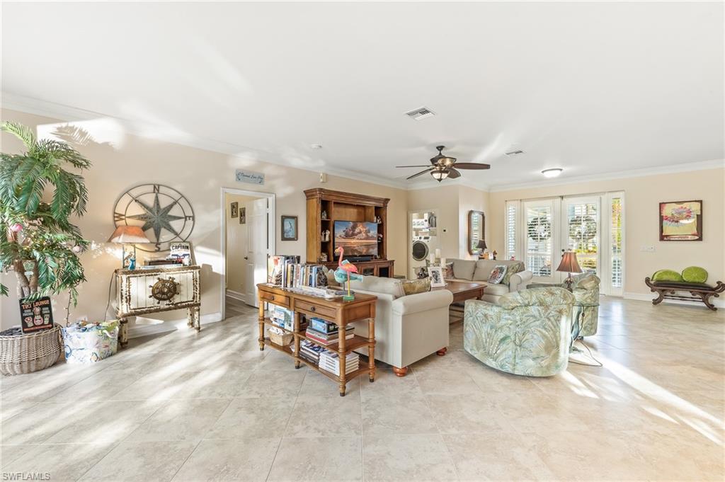 PARADISE VILLAGE - Residential