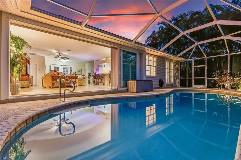 PARADISE VILLAGE - Residential