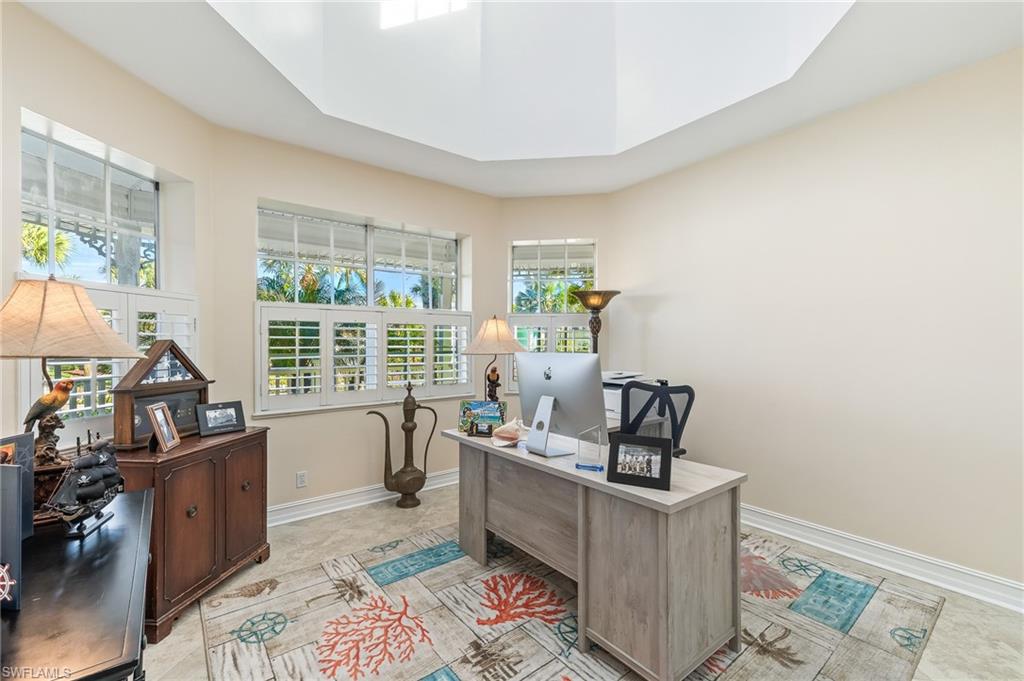 PARADISE VILLAGE - Residential