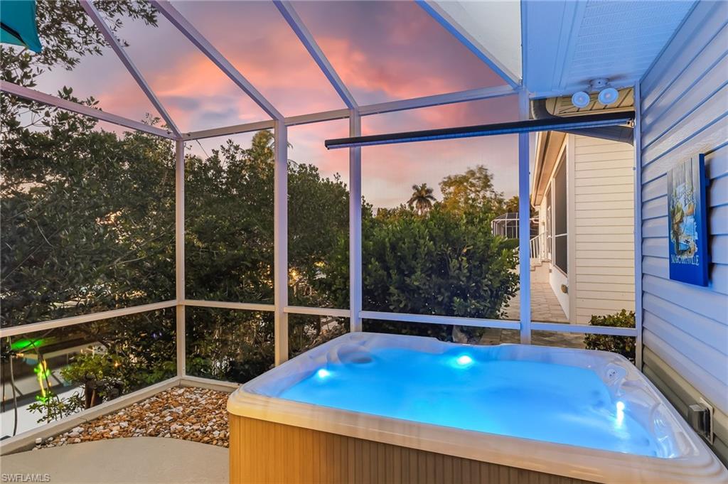 PARADISE VILLAGE - Residential