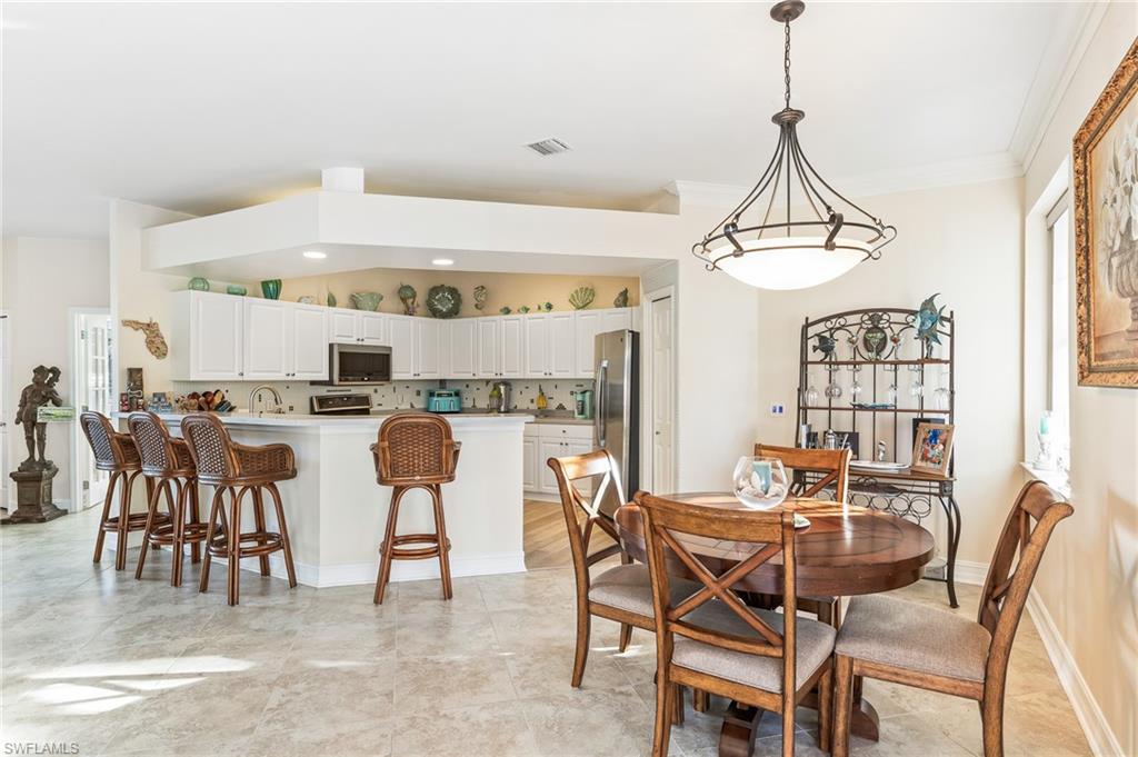 PARADISE VILLAGE - Residential