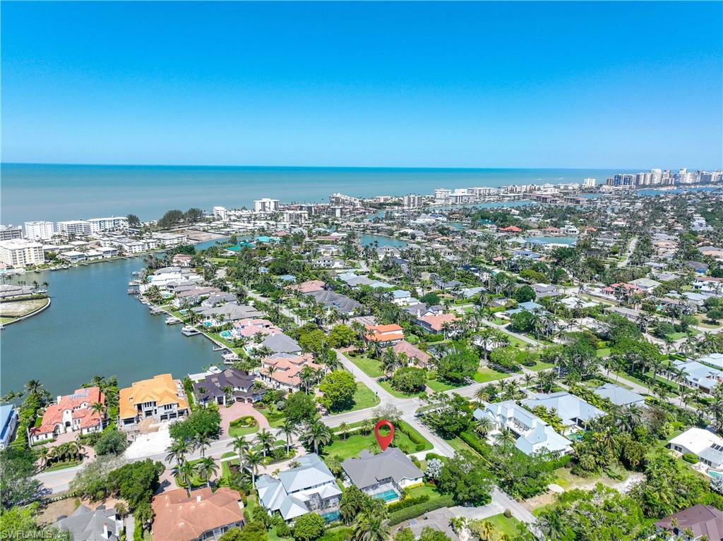 MOORINGS - Residential