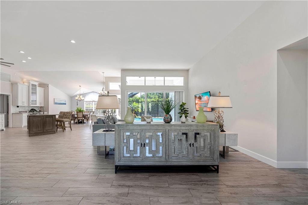 MOORINGS - Residential