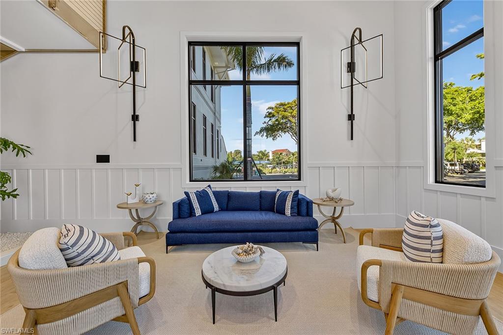 HIDEAWAY BEACH - Land