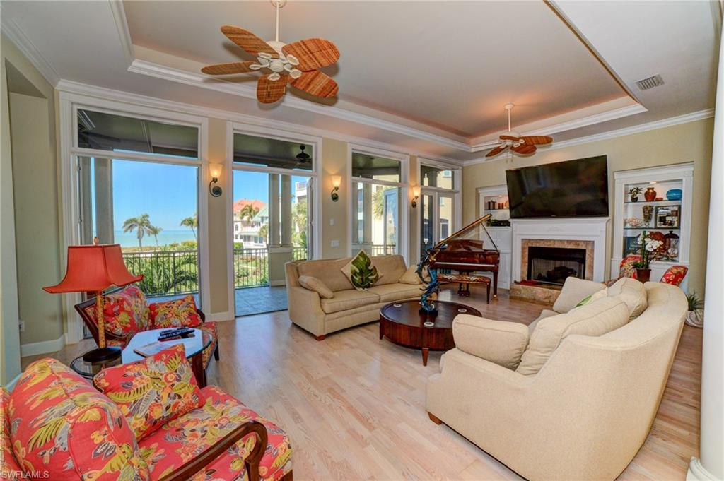 BAREFOOT BEACH - Residential