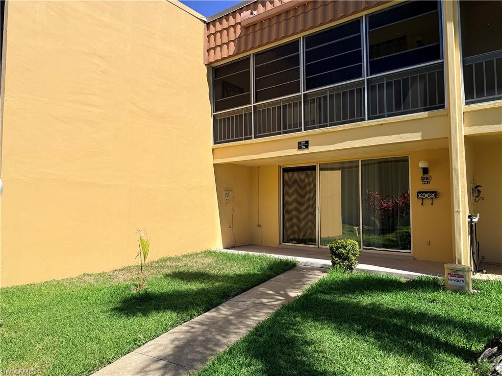 DEL PRADO PARK TOWNHOUSES CONDO - Residential Lease