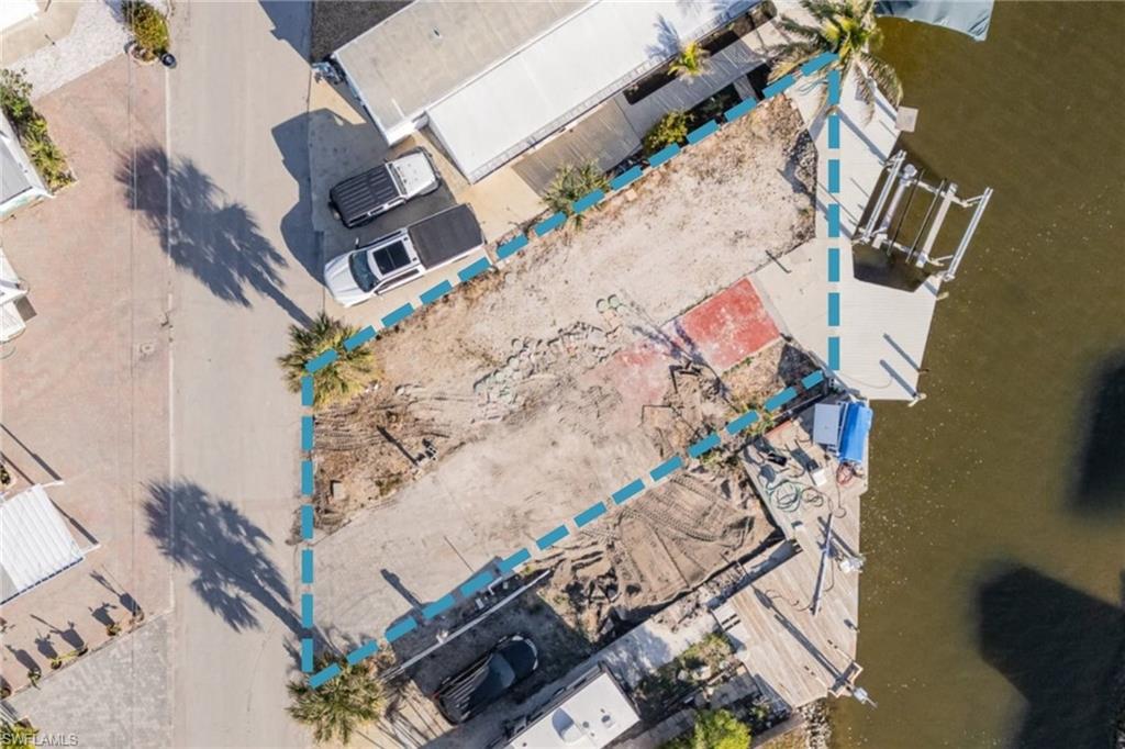 EMILY LANE LAND CONDO - Land