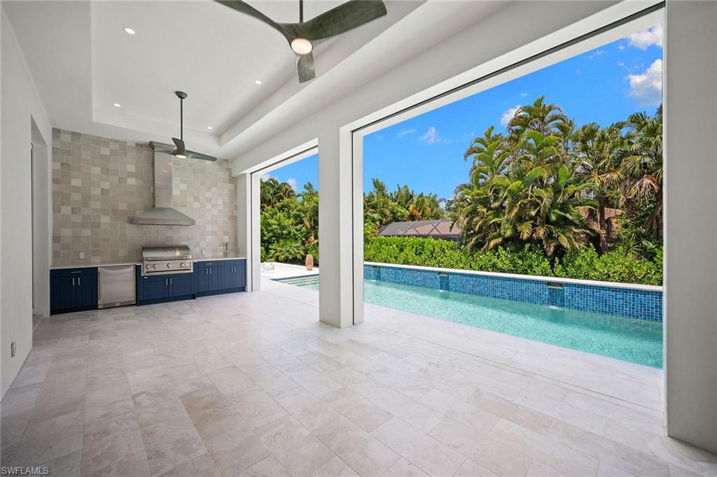 PARK SHORE - Residential