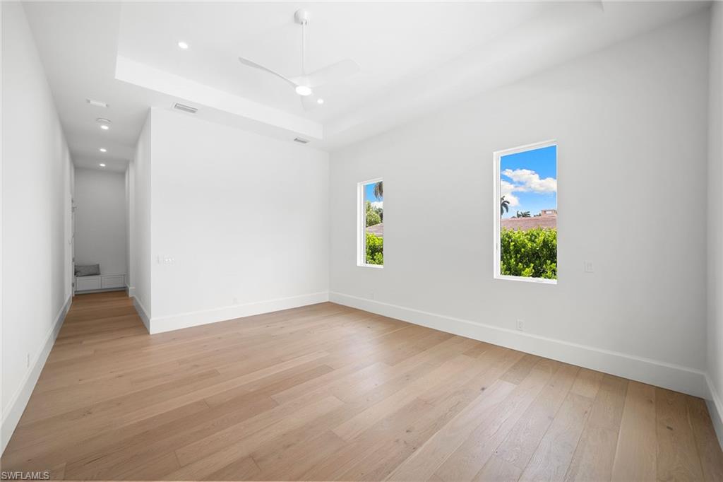 PARK SHORE - Residential