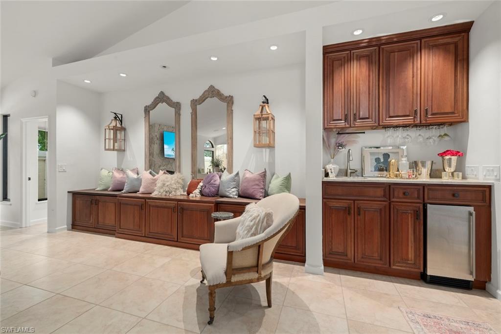 FIDDLESTICKS COUNTRY CLUB - Residential