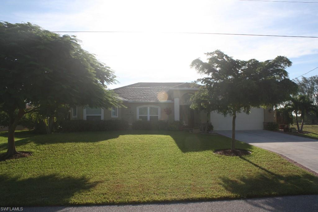 CAPE CORAL - Residential