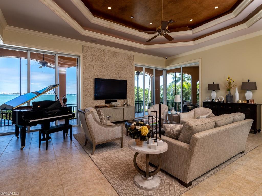 RICHARDSONS O L SUBD - Residential