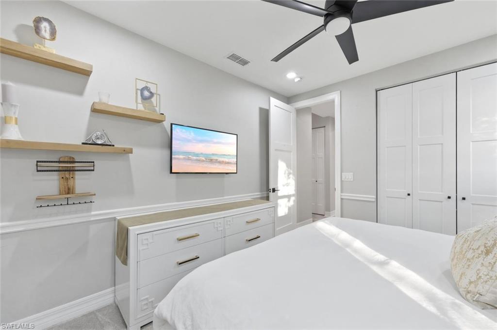 SATURNIA LAKES - Residential