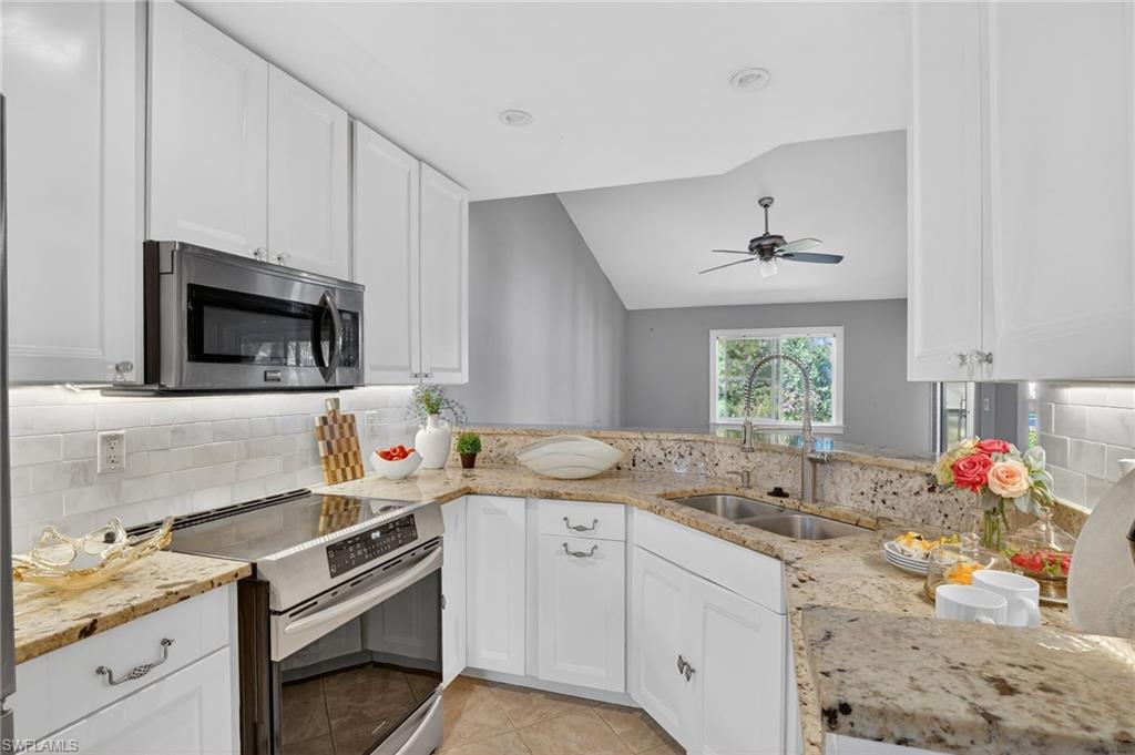 LAKESIDE GARDENS - Residential