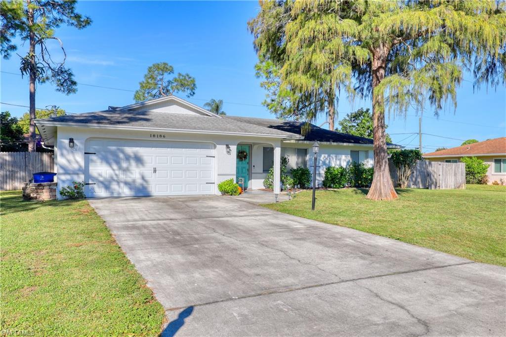 SAN CARLOS PARK - Residential