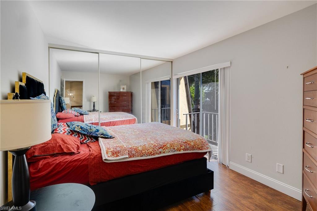 PARKWOODS TOWNHOUSE COMMUNITY - Residential