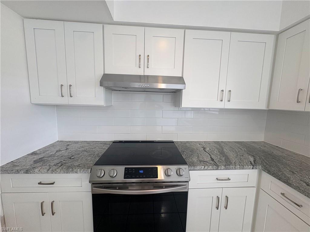 CAPE CORAL - Residential Lease