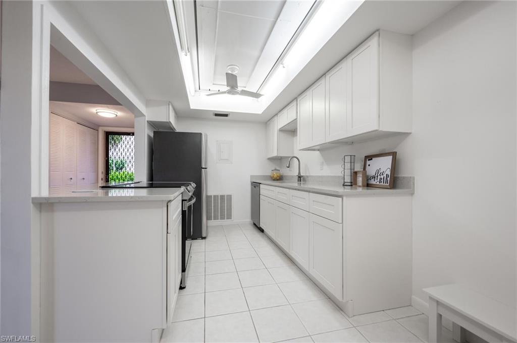 LAKEWOOD - Residential