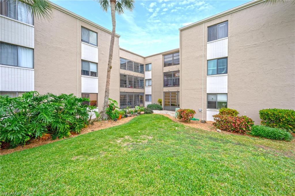 LAKEWOOD - Residential