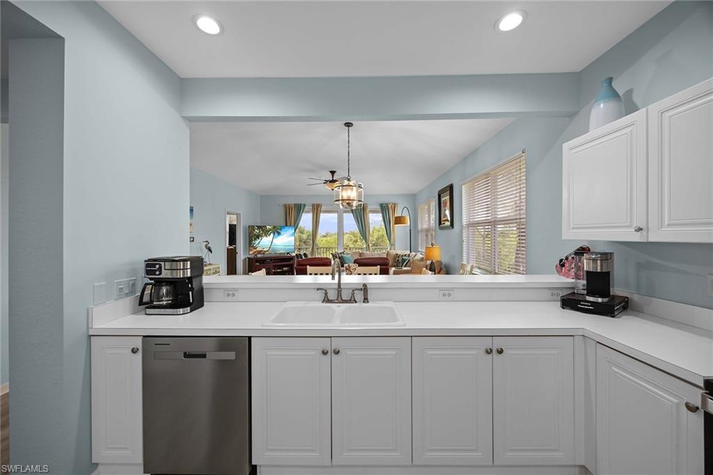 WHISPER TRACE - Residential Lease