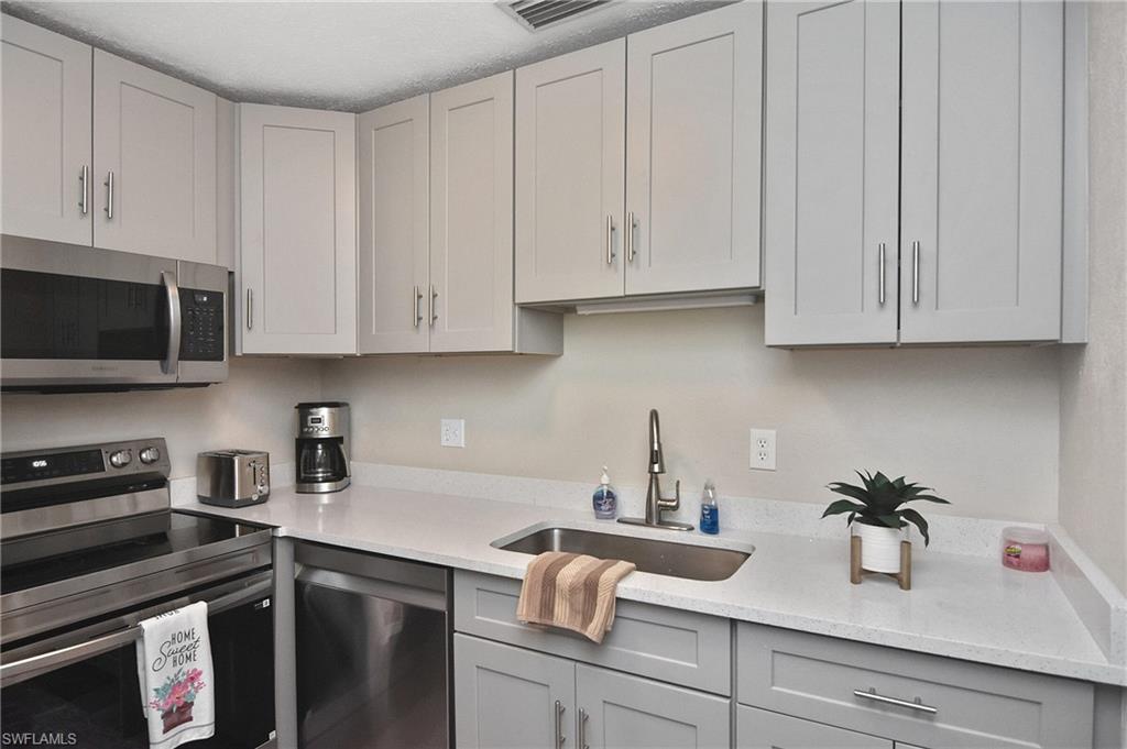 TROPIC TERRACE - Residential